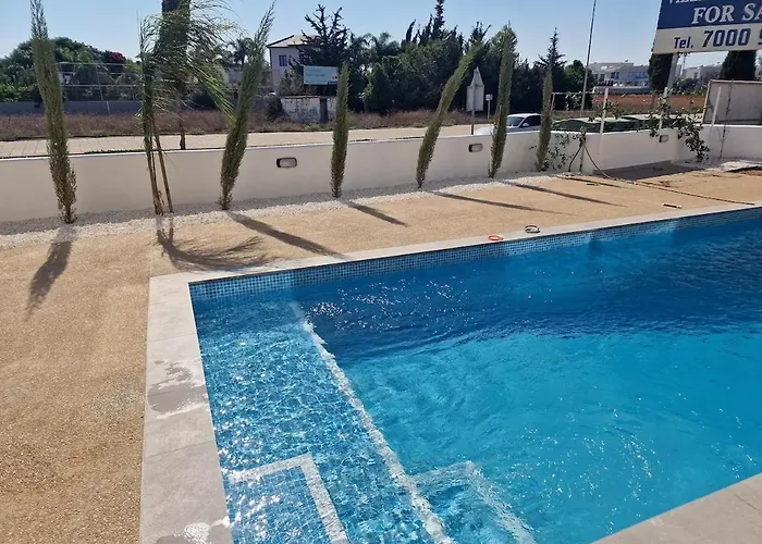 ヴィラ Ruach パラリムニ